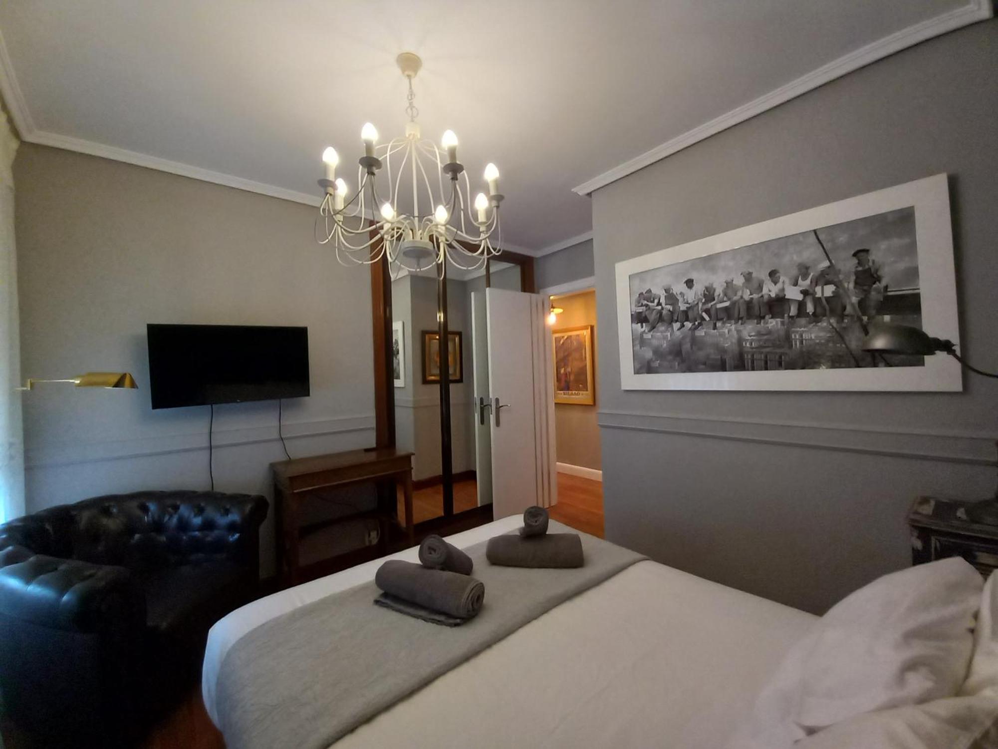Diego'S Vintage Apartment Більбао Екстер'єр фото